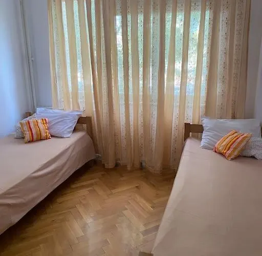 Spacious Family-friendly شقة